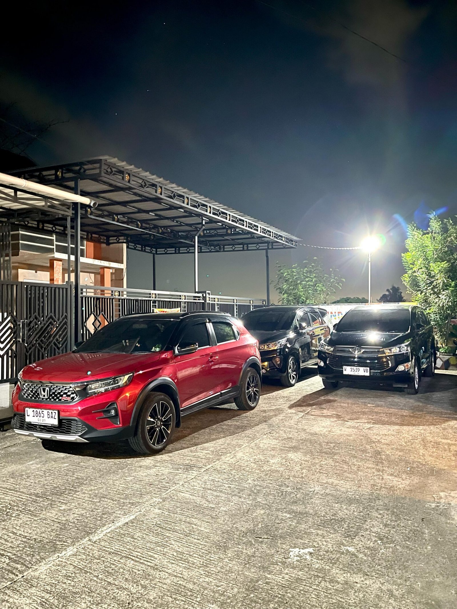 Tentang Kami - Rent Car 777
